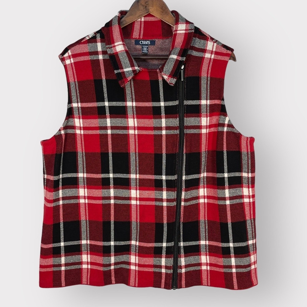 Chaps Sweater Vest Women 1X Red Plaid Asymmetrical Zip Collared Knit Excellent